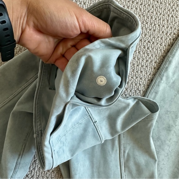 Lululemon Fast and Free 25” - Picture 4 of 10